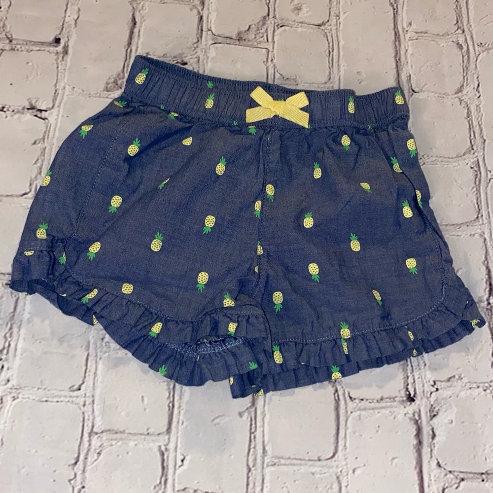 Carter’s blue linen shorts w/pineapples sz 12 mos